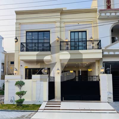 5 Marla Park facing house swimming pool