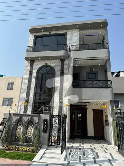 5 Marla brand new house Available For Sale in Central Park Housing Scheme Lahore
