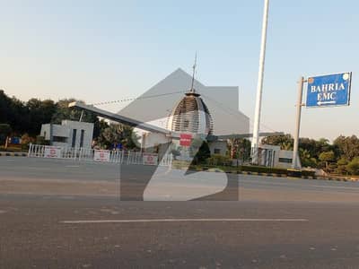 بحریہ ایجوکیشن اینڈ میڈیکل سٹی بلاک بی بحریہ ایجوکیشن اینڈ میڈیکل سٹی,لاہور میں 5 مرلہ رہائشی پلاٹ 22.0 لاکھ میں برائے فروخت۔ بحریہ ایجوکیشن اینڈ میڈیکل سٹی بلاک بی بحریہ ایجوکیشن اینڈ میڈیکل سٹی,لاہور میں 5 مرلہ رہائشی پلاٹ 22.0 لاکھ میں برائے فروخت۔