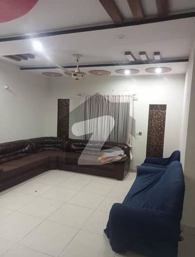 شیر علی روڈ لاہور میں 5 کمروں کا 5 مرلہ مکان 1.1 لاکھ میں کرایہ پر دستیاب ہے۔