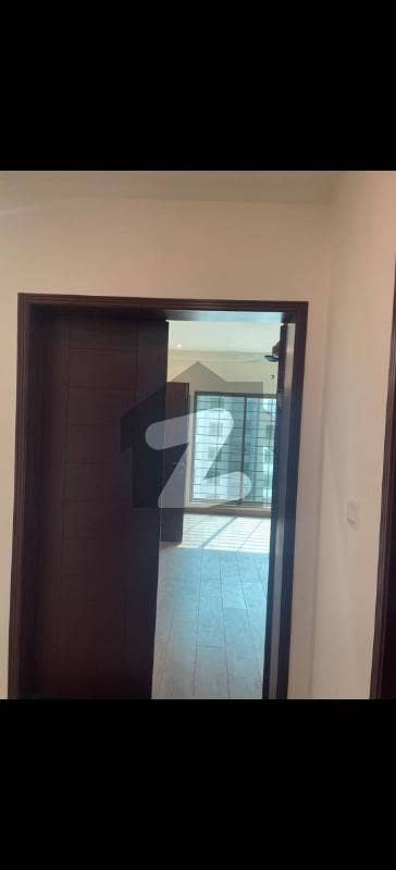 عسکری 10 عسکری,لاہور میں 4 کمروں کا 12 مرلہ فلیٹ 1.4 لاکھ میں کرایہ پر دستیاب ہے۔ عسکری 10 عسکری,لاہور میں 4 کمروں کا 12 مرلہ فلیٹ 1.4 لاکھ میں کرایہ پر دستیاب ہے۔