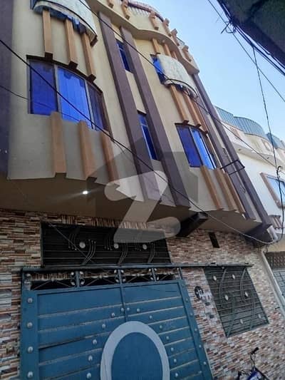 پاجیگی روڈ پشاور میں 5 کمروں کا 5 مرلہ مکان 2.5 کروڑ میں برائے فروخت۔