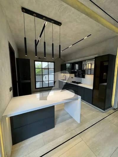 100 Yards Bungalow For Rent