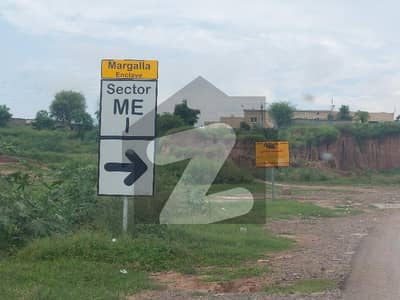 مارگلہ انکلیو مارگلہ ایونیو,اسلام آباد میں 5 مرلہ رہائشی پلاٹ 1.8 کروڑ میں برائے فروخت۔