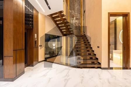 Luxury 1 Kanal House Available for Sale in DHA Lahore