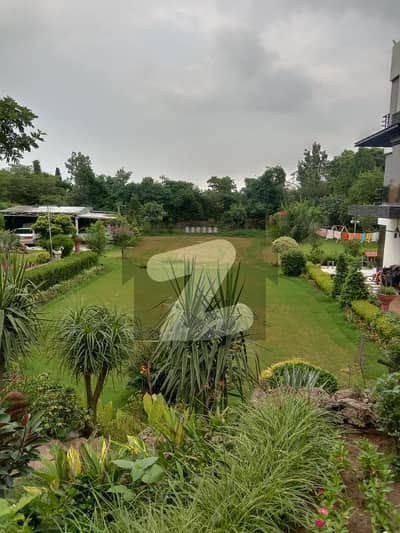 ایف ۔ 10/4 ایف ۔ 10,اسلام آباد میں 1 کنال رہائشی پلاٹ 18.0 کروڑ میں برائے فروخت۔