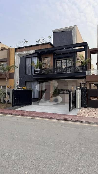 ڈی ایچ اے فیز 3 - بلاک ڈبل ایکس فیز 3,ڈیفنس (ڈی ایچ اے),لاہور میں 4 کمروں کا 8 مرلہ مکان 3.45 کروڑ میں برائے فروخت۔