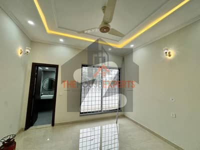 7 MARLA LIKE BRAND NEW PORTION FOR RENT IN AA BLOCK BAHRIA TOWN LAHORE
