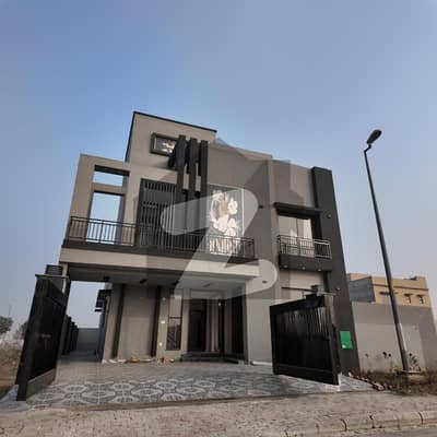 10 Marla Beautiful House For Sale In Sector F, Bahria Town Lahore Ajmair Group