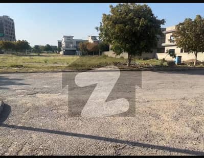 Gulberg Residencia Block J PossessionAble plot 05Marla Available for sale Gulberg Residencia Block J PossessionAble plot 05Marla Available for sale