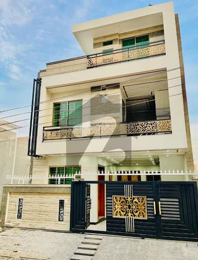 BRAND NEW 6 MARLA HOUSE AVAILABLE FOR SALE IN I-11