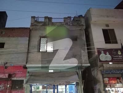 کھاڑک لاہور میں 3 مرلہ عمارت 1.35 کروڑ میں برائے فروخت۔