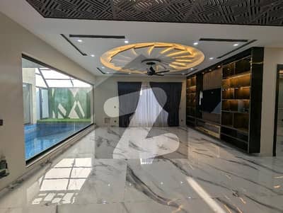 24 Marla Luxury house for Rent