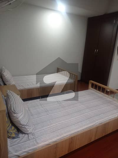 11 سینٹرل اپارٹمنٹس جی ۔ 11/1,جی ۔ 11,اسلام آباد میں 3 کمروں کا 9 مرلہ فلیٹ 3.3 لاکھ میں کرایہ پر دستیاب ہے۔