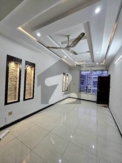 7 Marla Ground Portion Available Rent In G 13