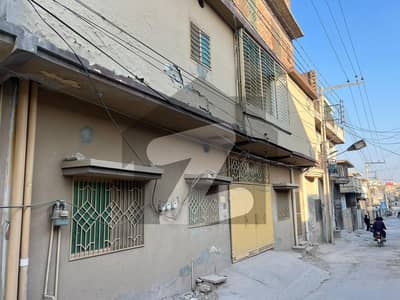 فضل ٹاؤن فیز 1 فضل ٹاؤن,راولپنڈی میں 8 کمروں کا 5 مرلہ مکان 1.6 کروڑ میں برائے فروخت۔