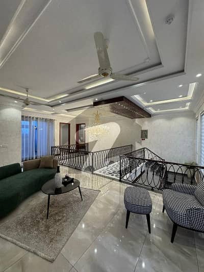 100 Yard Vip Bungalow With Basement For Rent 4 Bedroom Best For Families