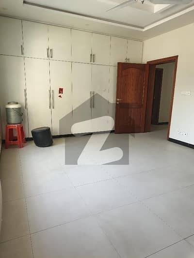 ڈی ۔ 12 اسلام آباد میں 3 کمروں کا 10 مرلہ بالائی پورشن 1.5 لاکھ میں کرایہ پر دستیاب ہے۔ ڈی ۔ 12 اسلام آباد میں 3 کمروں کا 10 مرلہ بالائی پورشن 1.5 لاکھ میں کرایہ پر دستیاب ہے۔