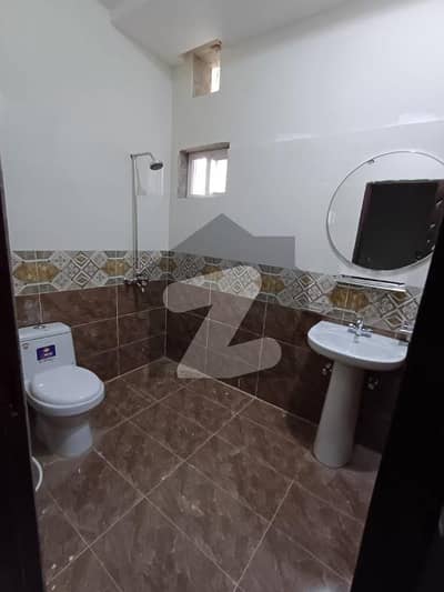 آرکیٹیکٹس انجنیئرز ہاؤسنگ سوسائٹی لاہور میں 11 کمروں کا 10 مرلہ عمارت 3.5 لاکھ میں کرایہ پر دستیاب ہے۔