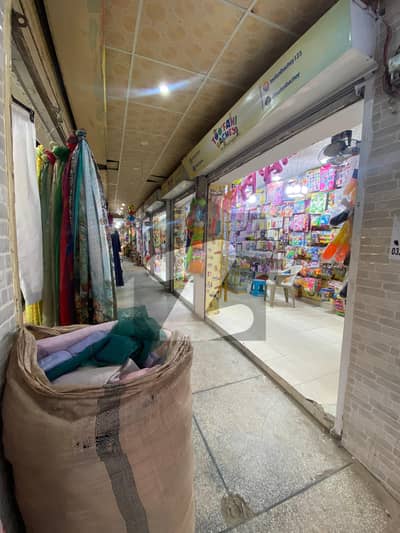 Front Corner Shop with 6 Shutters Urgent forsale Front Corner Shop with 6 Shutters Urgent forsale