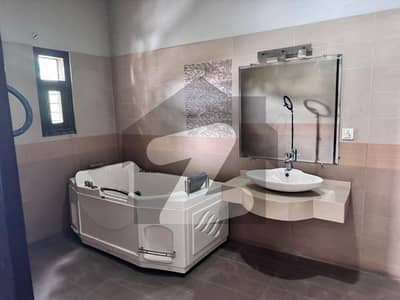 300 yards house on rent 5 bedrooms louction dha phase 7