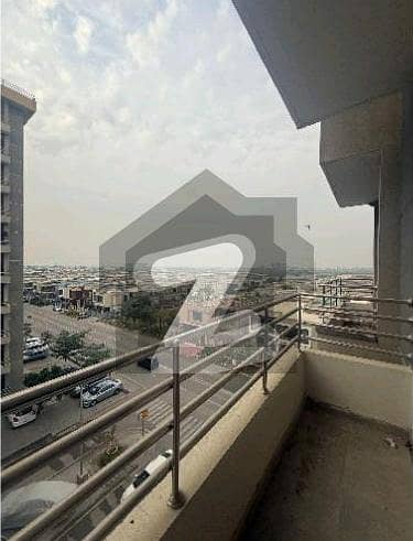 عسکری 5 ۔ سیکٹر جے عسکری 5,ملیر کنٹونمنٹ,کینٹ,کراچی میں 3 کمروں کا 12 مرلہ فلیٹ 4.25 کروڑ میں برائے فروخت۔