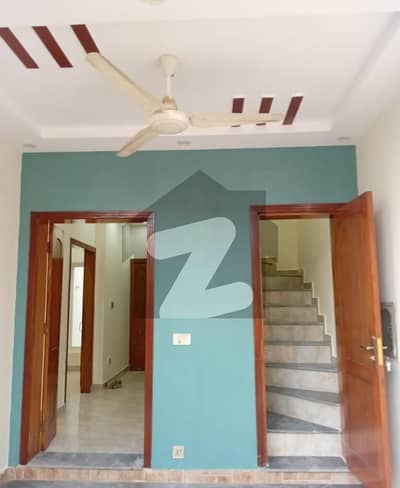 نیو لاہور سٹی ۔ فیز 2 نیو لاهور سٹی,لاہور میں 3 کمروں کا 3 مرلہ مکان 90.0 لاکھ میں برائے فروخت۔