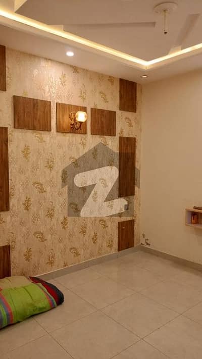 جوبلی ٹاؤن ۔ بلاک سی جوبلی ٹاؤن,لاہور میں 4 کمروں کا 3 مرلہ مکان 1.65 کروڑ میں برائے فروخت۔