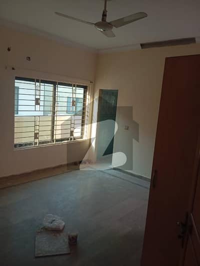 واپڈا ٹاؤن لاہور میں 3 کمروں کا 1 کنال بالائی پورشن 85.0 ہزار میں کرایہ پر دستیاب ہے۔