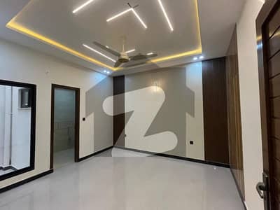 Mpchs Multi Gardens B-17 10 Marla Upper Portion Available For Rent 24/7 Boring Water Electric Meter Sui Gas Meter Available Near Market Masjid School Park Everything Available