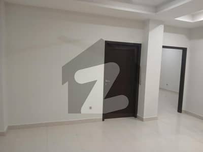 ریور هلز بحریہ ایکسپریس وے,بحریہ ٹاؤن راولپنڈی,راولپنڈی میں 2 کمروں کا 5 مرلہ فلیٹ 1.35 کروڑ میں برائے فروخت۔