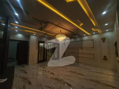 میڈیا ٹاؤن راولپنڈی میں 3 کمروں کا 12 مرلہ بالائی پورشن 85.0 ہزار میں کرایہ پر دستیاب ہے۔