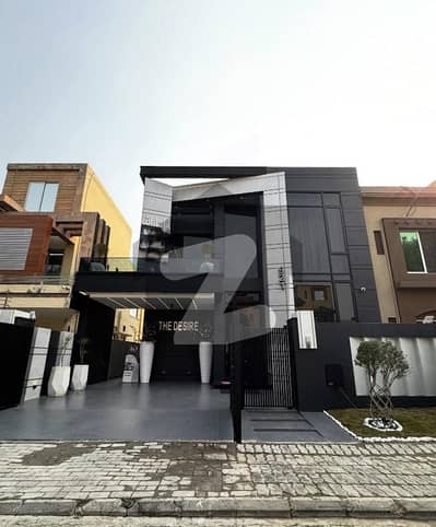 بحریہ ٹاؤن فیز 8 بحریہ ٹاؤن راولپنڈی,راولپنڈی میں 5 کمروں کا 10 مرلہ مکان 1.2 لاکھ میں کرایہ پر دستیاب ہے۔