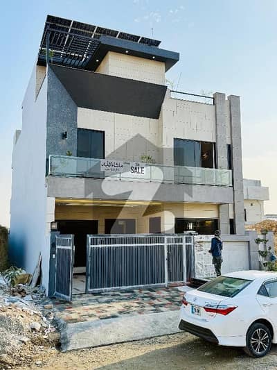 8 Marla (30x60) Brand New Designer House With 10k Solar System Block E MPCHS MULTI GARDEN B17 ISLAMABAD