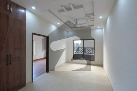 ایچ ۔ 13 اسلام آباد میں 1 کمرے کا 3 مرلہ فلیٹ 48.0 ہزار میں کرایہ پر دستیاب ہے۔