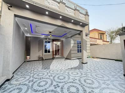 گلشن آباد سیکٹر 2 گلشن آباد,راولپنڈی میں 5 کمروں کا 10 مرلہ مکان 3.3 کروڑ میں برائے فروخت۔