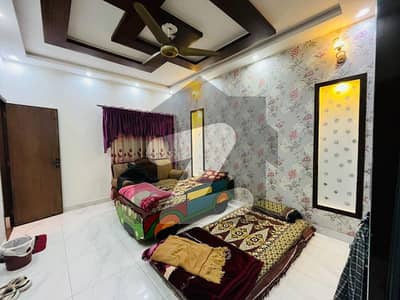 لیک سٹی - سیکٹر M7 - بلاک اے لیک سٹی ۔ سیکٹرایم ۔ 7,لیک سٹی,رائیونڈ روڈ,لاہور میں 3 کمروں کا 7 مرلہ بالائی پورشن 80.0 ہزار میں کرایہ پر دستیاب ہے۔