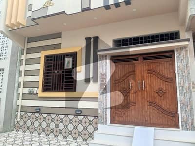 فیڈرل بی ایریا ۔ بلاک 16 فیڈرل بی ایریا,کراچی میں 9 کمروں کا 5 مرلہ مکان 4.2 کروڑ میں برائے فروخت۔