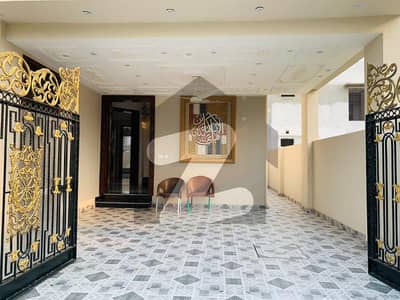 8 Marla Spains House 8 Marla Spains House