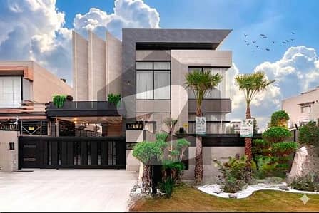 ڈی ایچ اے فیز 7 ڈیفنس (ڈی ایچ اے),لاہور میں 5 کمروں کا 1 کنال مکان 7.61 کروڑ میں برائے فروخت۔