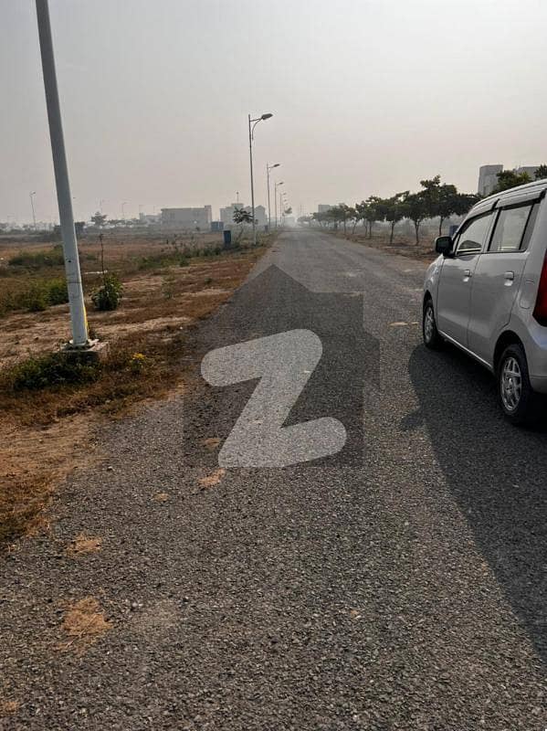 PAIR RESIDENTIAL PLOT LOCATED IN THE BEST BLOCK OF DHA LAHORE. PAIR RESIDENTIAL PLOT LOCATED IN THE BEST BLOCK OF DHA LAHORE.