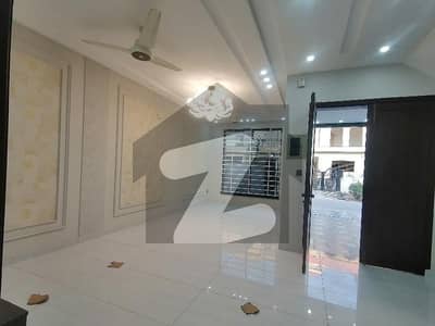 Prime Location 5 Marla Spacious House Available In Park View City - Jasmine Block For sale Prime Location 5 Marla Spacious House Available In Park View City - Jasmine Block For sale