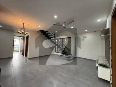 بحریہ ٹاؤن فیز 8 ۔ بلاک ای بحریہ ٹاؤن فیز 8,بحریہ ٹاؤن راولپنڈی,راولپنڈی میں 3 کمروں کا 10 مرلہ بالائی پورشن 85.0 ہزار میں کرایہ پر دستیاب ہے۔