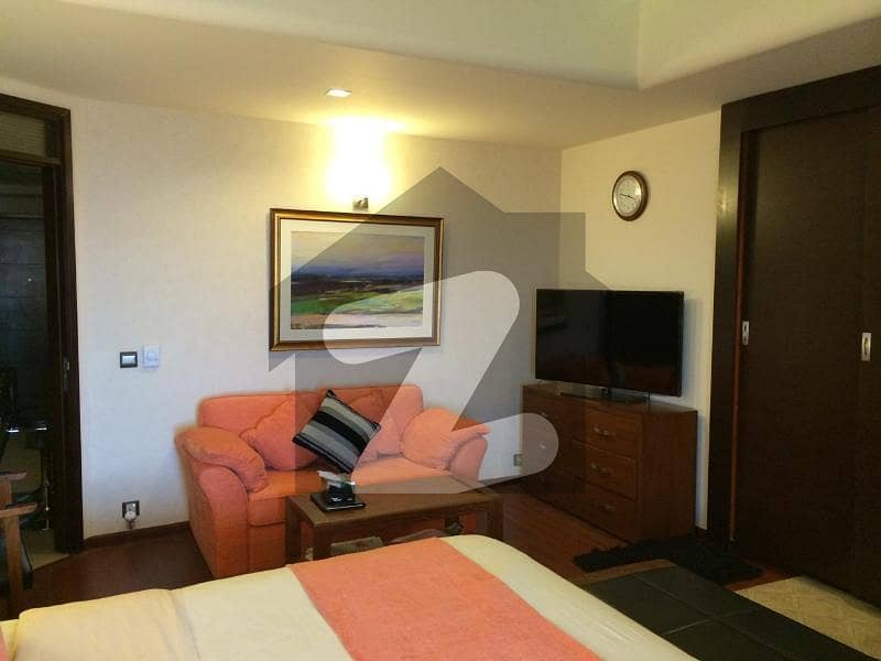 F10 Silver Oaks 3 bedrooms apartment is available for sale F10 Silver Oaks 3 bedrooms apartment is available for sale