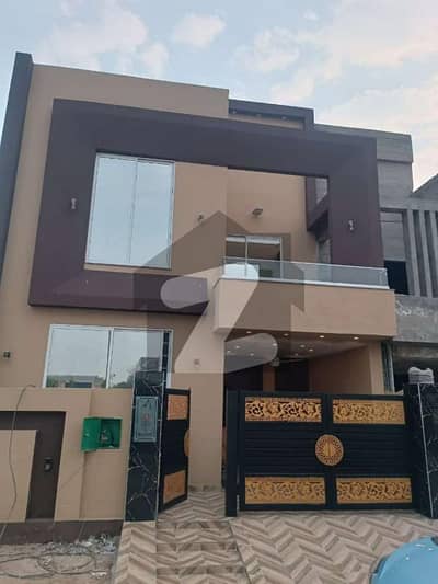 5 MARLA BRAND NEW HOUSE FOR SALE IN VERY REASONABLE PRICE