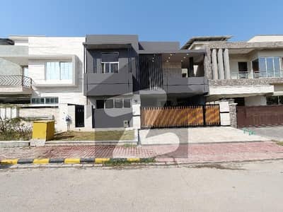 بحریہ ٹاؤن فیز 8 ۔ سیکٹر ای - 1 بحریہ ٹاؤن فیز 8,بحریہ ٹاؤن راولپنڈی,راولپنڈی میں 5 کمروں کا 10 مرلہ مکان 4.45 کروڑ میں برائے فروخت۔