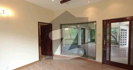 10 Marla House For sale In Askari 10 10 Marla House For sale In Askari 10