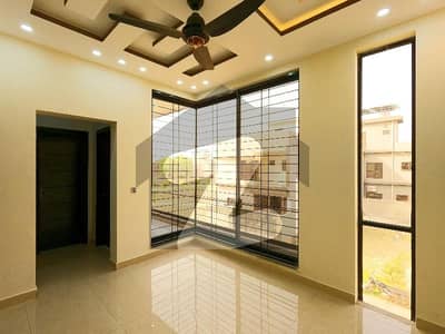 Prime Location 5 Marla House In Park View City - Crystal Block For Sale