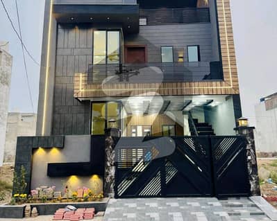 الرحمان گارڈن فیز 2 الرحمان گارڈن,لاہور میں 4 کمروں کا 5 مرلہ مکان 2.0 کروڑ میں برائے فروخت۔