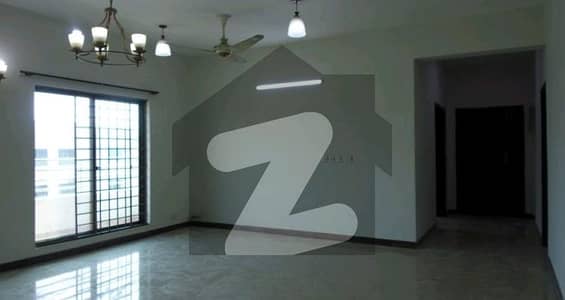 Flat Of 10 Marla Available For sale In Askari 11